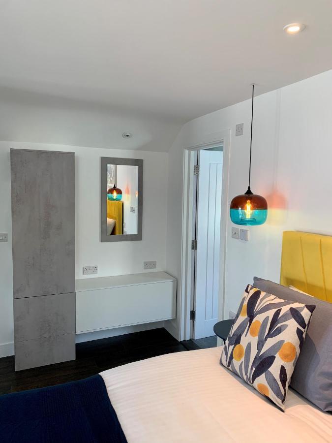 Modern Studio Apartment With Stunning Views! St Ives  Luaran gambar